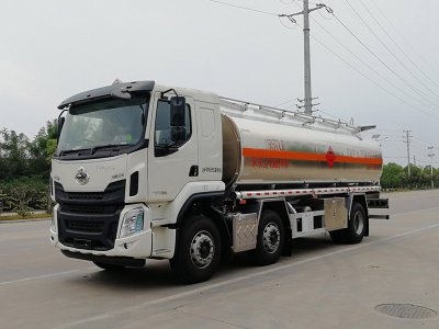 夜間開油罐車幾大注意事項(xiàng)需銘記